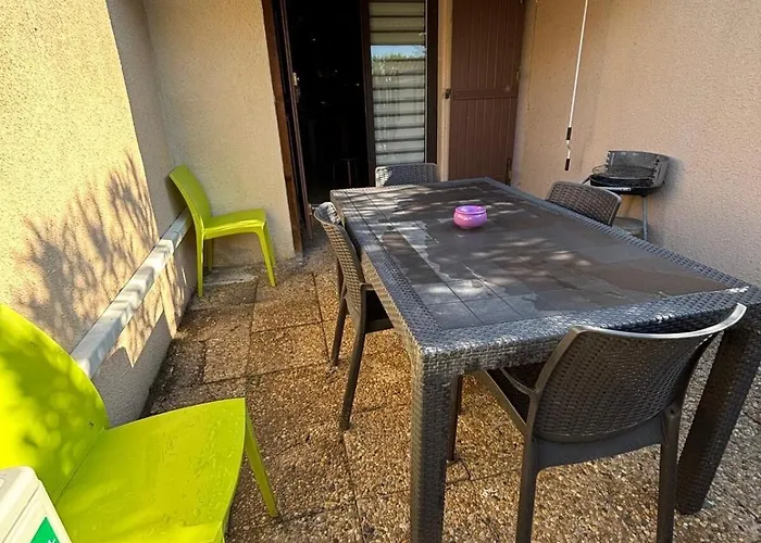 Charmante Maison 2 Et Jardin Дом отдыха Ле-Гро-дю-Руа